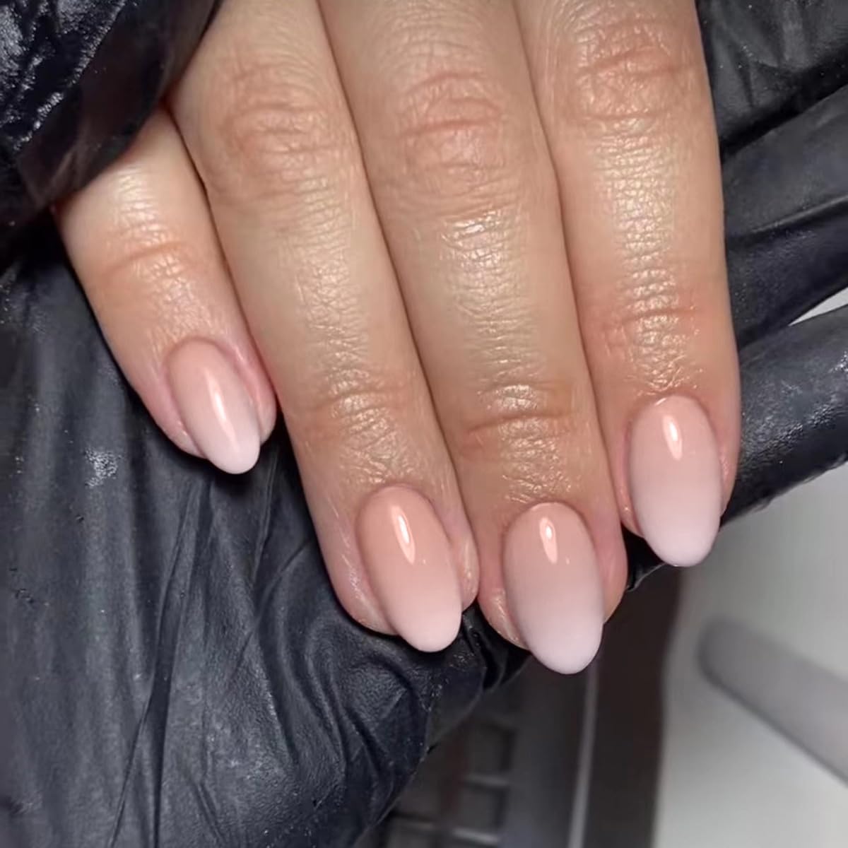120PCS Medium Oval Ombre Pink  - огляд і ціна Nail Art Ombre Pink